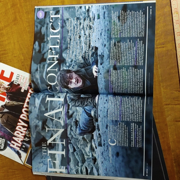 Harry Potter July 2011 Empire magazine with photo special - Picture 8 of 9